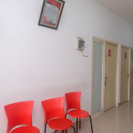 Reddoorz Syariah Near Simpang Lima Semarang Hotell Jomblang Eksteriør bilde